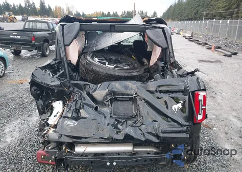 2024 Ford Bronco Outer Banks из США, поврежденный, VIN 1FMDE8BH1RLA81215